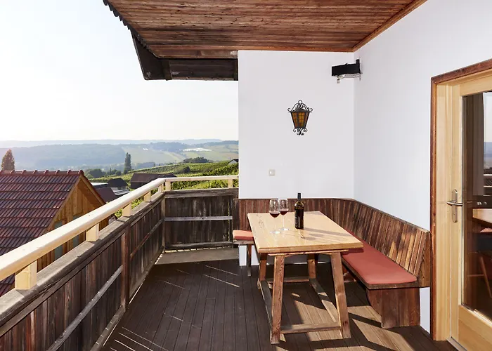 Weinberg - Kellerstoeckl